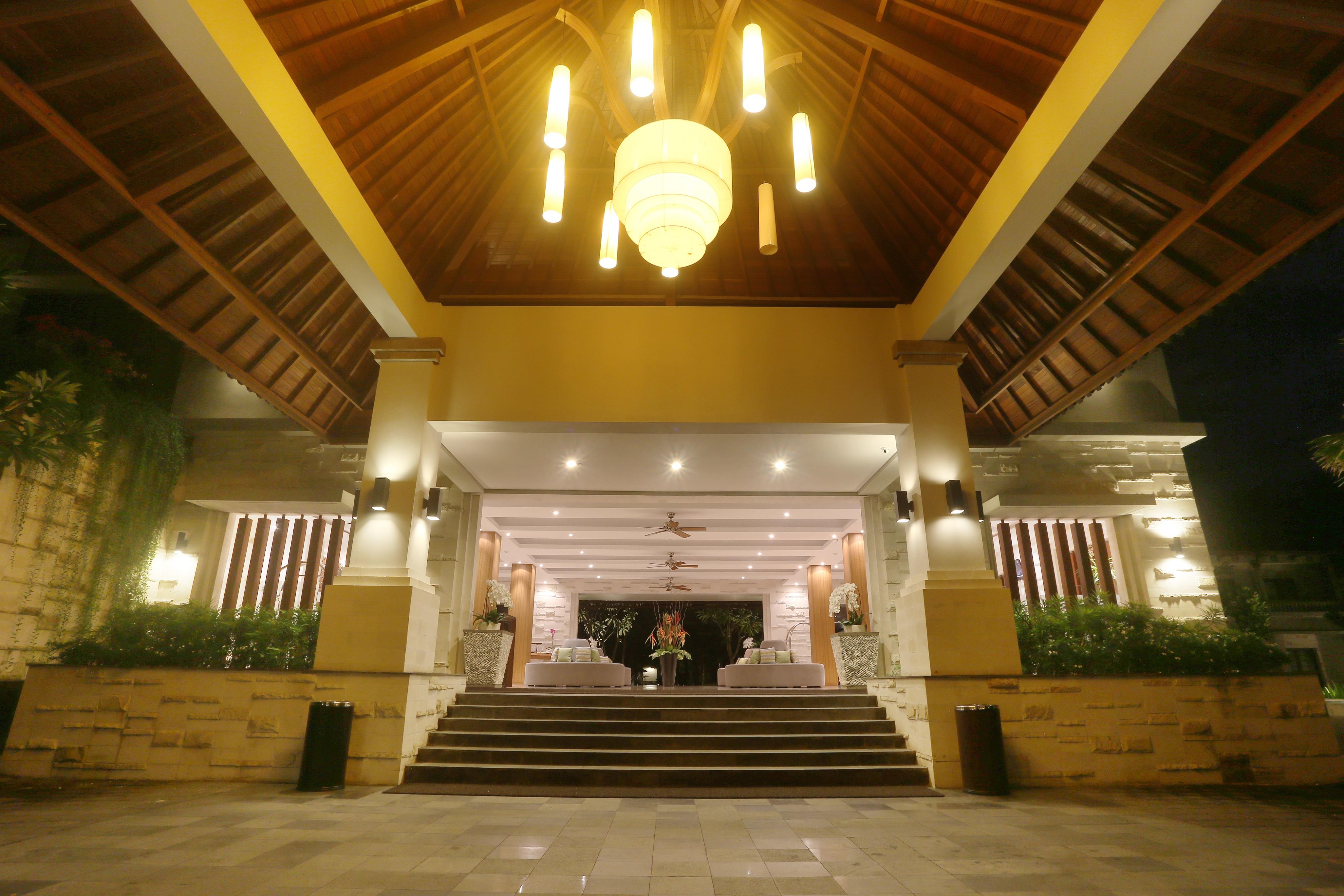 Grand Whiz Hotel Nusa Dua  Eksteriør bilde